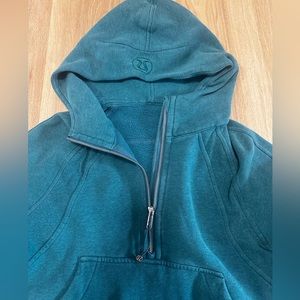 lululemon aqua cropped half zip scuba
